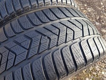245/40 r18 zimné pneumatiky 2ks Pirelli  DOT2021