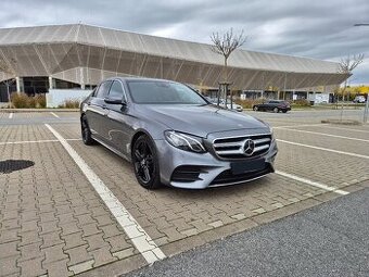 Mercedes Benz E 220d 9G-Tronic AMG Line - 1