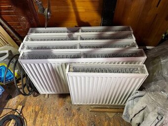 panelové radiátory – spodné vývody