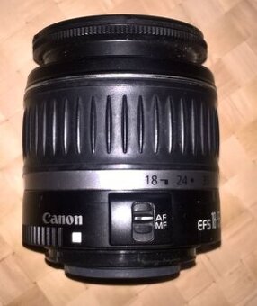 Canon EF - S 18 - 55mm f/3.5 - 5.6 II Standard Zoom