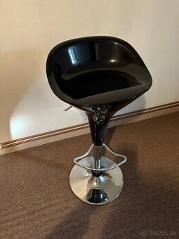Barová stolička 1ks