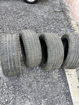 Predám letné pneu 235/55R17