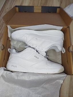Fila tenisky