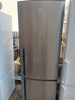 Elektorlux chladnicka