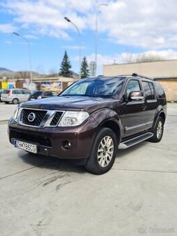 Nissan Pathfinder 3.0DCI PLNÁ VÝBAVA + Čip