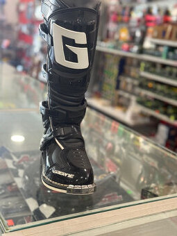 GAERNE SG 10 BLACK