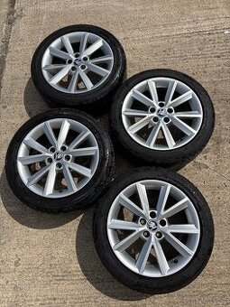16” Alu sada ŠKODA s pneu 215/45R16 5x100