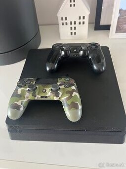 Konzola PS4+2ovladače a hry