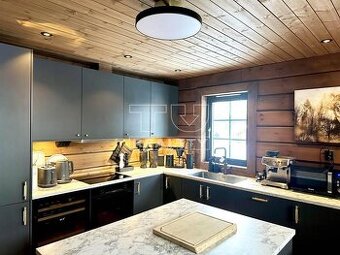 TUreality pripravuje na predaj jedinečnú chatu v Zázrivej