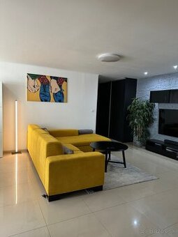 3 izbový byt Hlohovec Železničná ul.