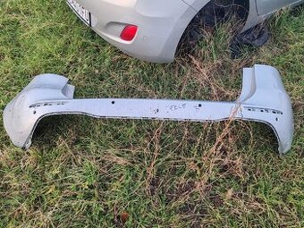 Nárazník zadný škoda suzuki Mercedes Dacia audi