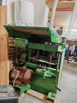 Predám hobľovačku s prieťahom