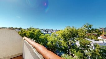 1i. byt 45m,TERASA, 4/5p., Zámocká ul., extra GP, výťah