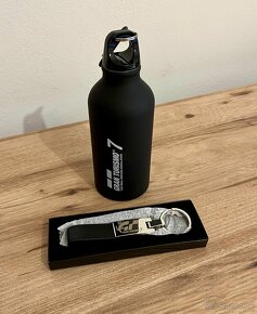 Gran Turismo 7 fľaša