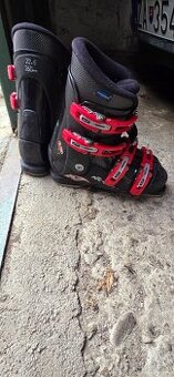 Predam detské lyziarky 22.5