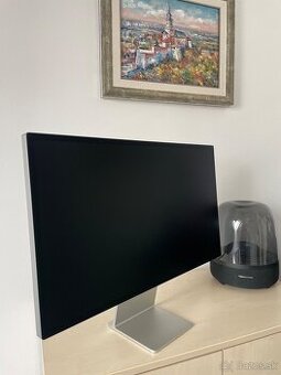Apple Studio Display 27" s nano-texture sklom