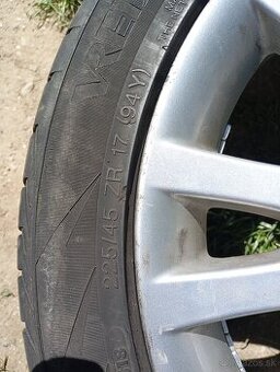 Elektróny 5x108 r17