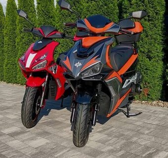 ADAMOTO skúter FAST 125 A9 ORANGE
