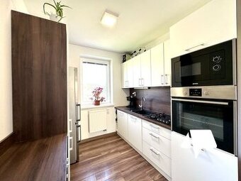 Prenájom 3-izbový byt Nitra- Čermánske námestie
