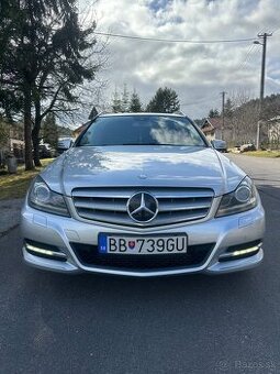Mercedes-Benz C220 4MATIC