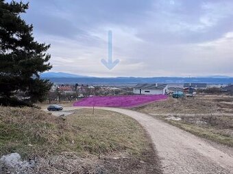 slnečný stavebný pozemok Badín - Na Dielnici s projektom RD