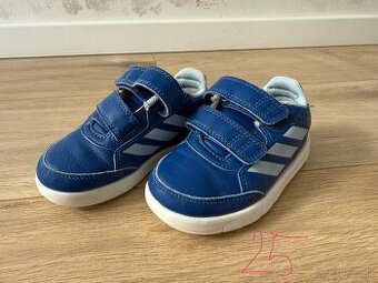 Adidas, Nike, Ddstep ……