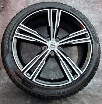 Zimní sada Volvo V60 S60 235/40R19 96V