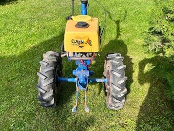 Rozpredám na diely malotraktor Agzat s motorom Pa100