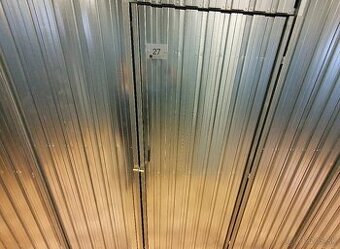 Malý Interný Sklad H27 (1 m²) na prenájom (Petržalka, Holíčs