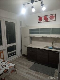 🌇 Štýlový 2-izbový byt na prenájom – Prešov, Sekčov (za OC) - 1