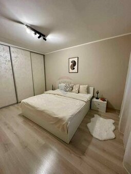 =RE/MAX= ponuka na prenájom útulný 2-izbový byt  v centre Tr