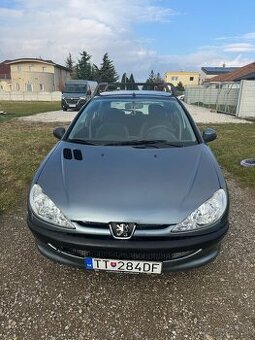 Predám peugeot 206 2007