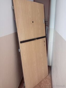 Vchodové dvere 80cm