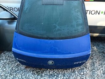 Zadný kufor škoda octavia 3 facelift sedan