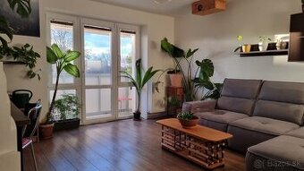 Slnečný 2 izb. byt v centre Trnavy - 59m2