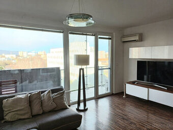 Prenájom 2 izbového bytu v novostavbe SKY BOX Pajštúnska ul.