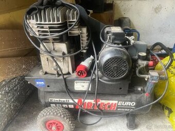 Predám Konpresor - 1