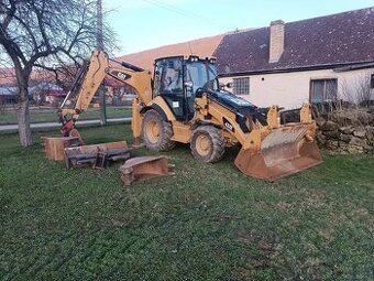 Ponúkame všetky druhy zemných a výkopových prác