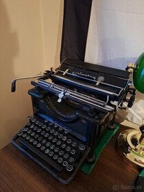 Písací stroj Remington 16