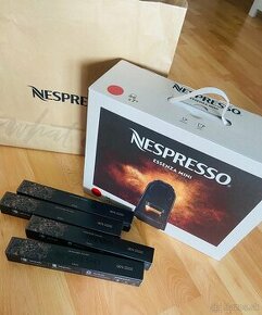 Nespresso Essenza Mini + 4 balenia kapsúl