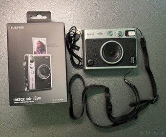 Fujifilm Instax Mini Evo
