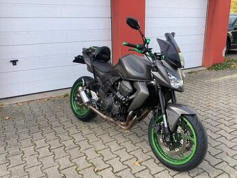 PONUKA KAWASAKI ZR750 77kw 2013