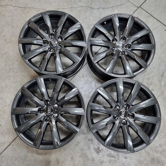 Hliníkové AUDI disky 5x112 R19 8J ET39
