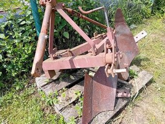 Pluh za traktor