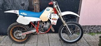 KTM 125