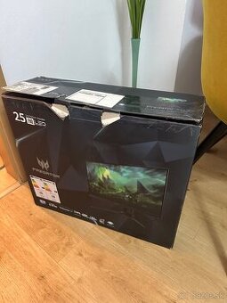 Acer predator herny