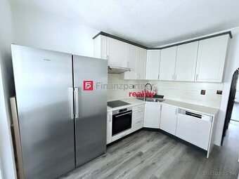Na predaj priestranný 3 izbový byt, Šamorín