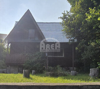 Rekreačná chata v malebnom prostredí nad obcou Kaluža