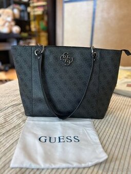Kabelka shoperka Guess