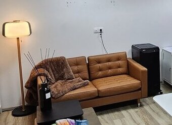 Pohovka koža zlatohnedá (IKEA)
